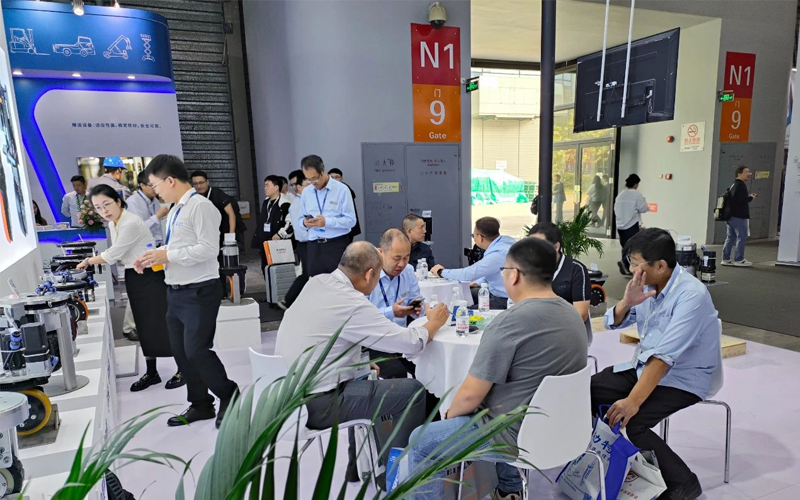 展示会レビュー: 素晴らしさは決して消えない: 正直なエドライブの優雅さを垣間見る